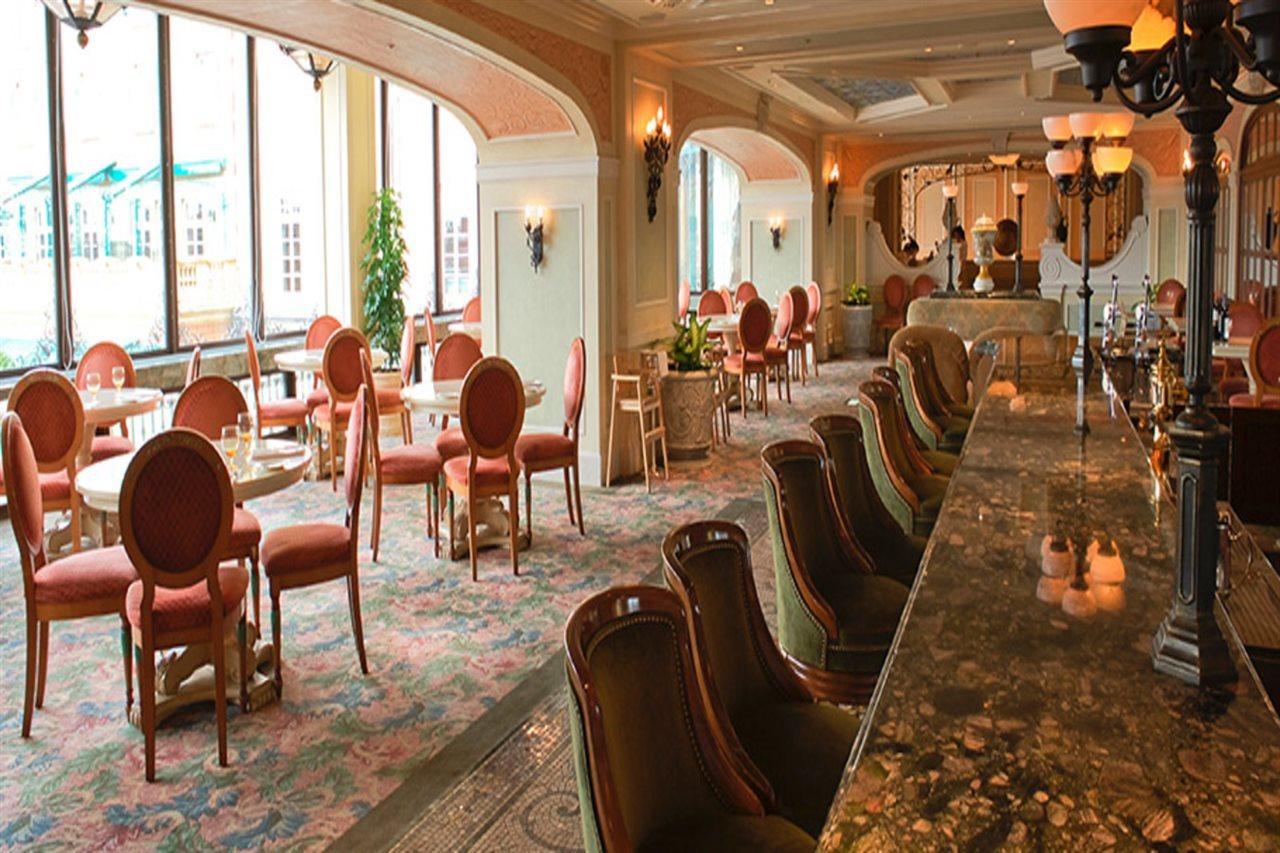 Tokyo Disneysea Hotel Miracosta Тиба Экстерьер фото